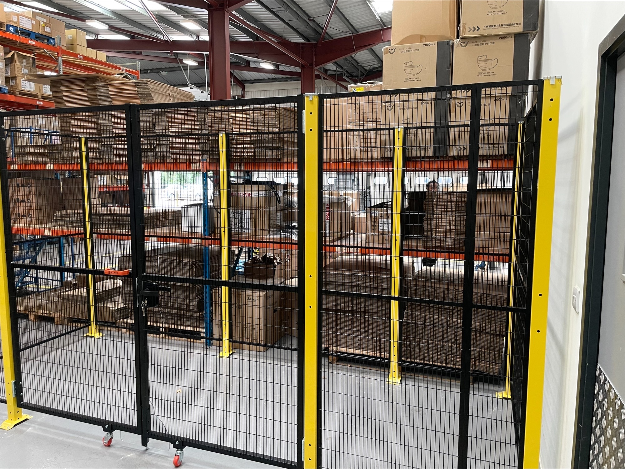 Mesh Cages
